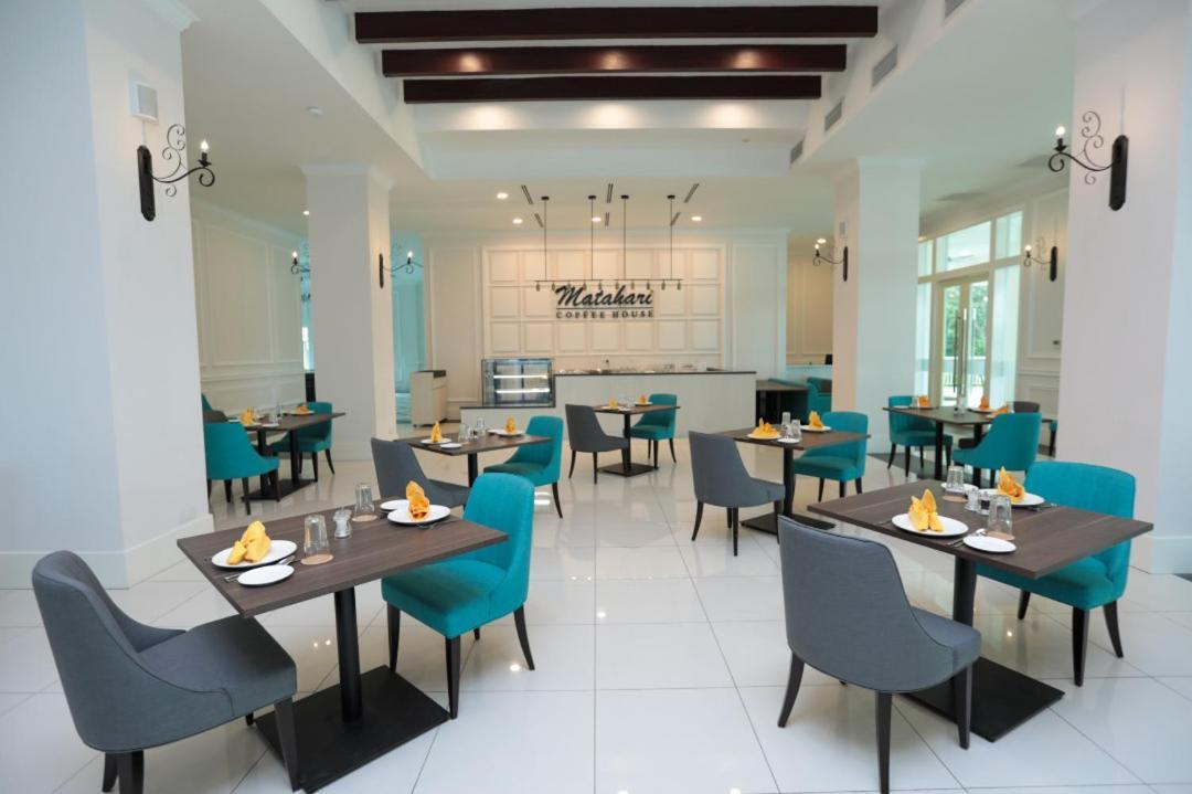 Hotel Casuarina@Kuala Kangsar Extérieur photo