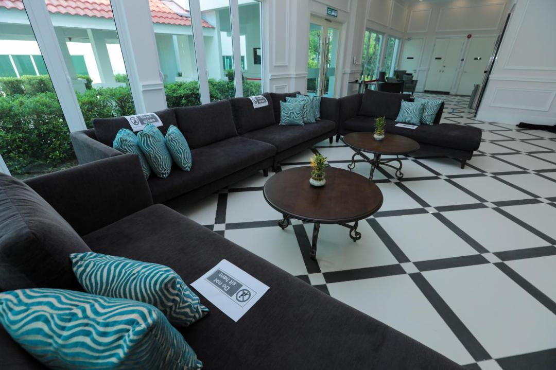 Hotel Casuarina@Kuala Kangsar Extérieur photo