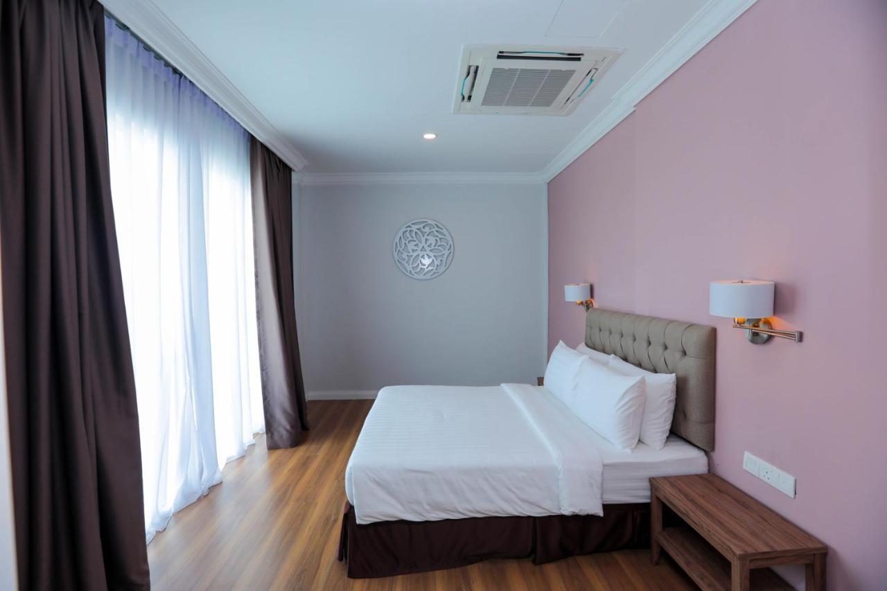 Hotel Casuarina@Kuala Kangsar Extérieur photo